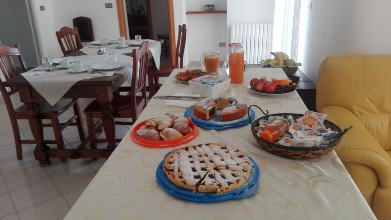 Villa Monacis Guest House Vieste Buitenkant foto